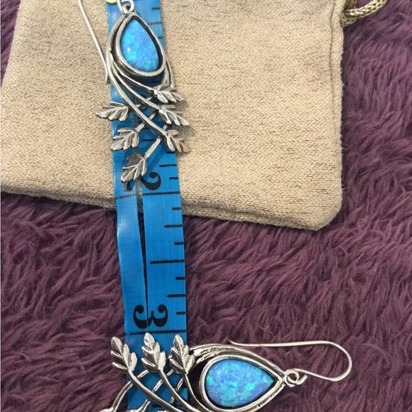 NWT Natural Blue Opal Bold Dangle Earrings - Picture 5 of 11